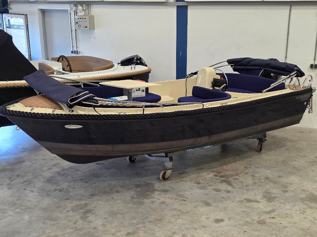 Riomar 470 - Suzuki 15 - Zonnedek, doorlopende kap, koelbox, Info@bomert.nl, Riomar, Riomar, Grachtenboot