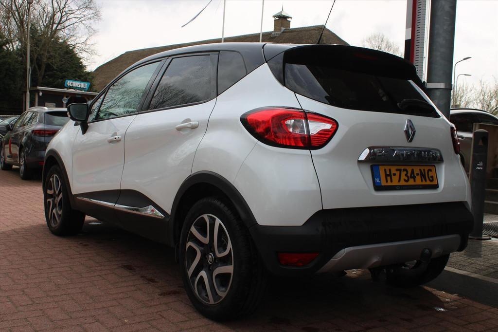 RENAULT Captur TCe 1.2 *Dynamique* | Trekhaak | Cruise & Cli, Voorwielaandrijving, Gebruikt, 4 cilinders, Leder en Stof