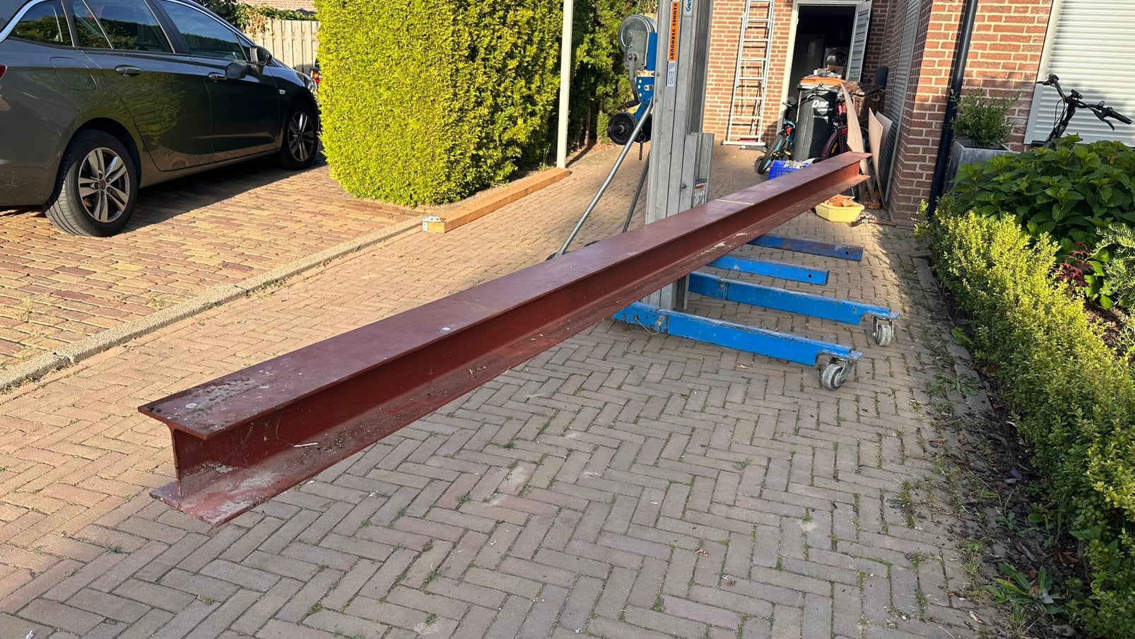 Stalen H-balk H180 HEA– 5,63m – met aangelaste montageplaten, Doe-het-zelf en Verbouw, Metalen, Ophalen, Gebruikt