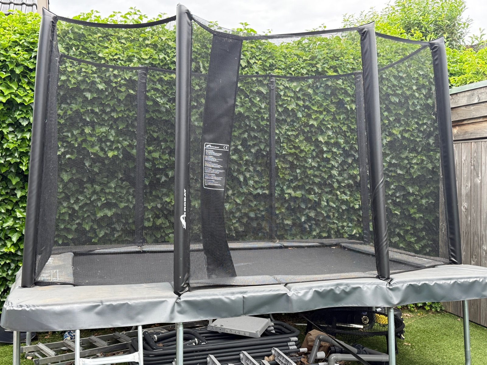 Akrobat Orbit Trampoline 335x244cm Antraciet, Kinderen en Baby's, Speelgoed | Buiten | Trampolines, Ophalen, Gebruikt