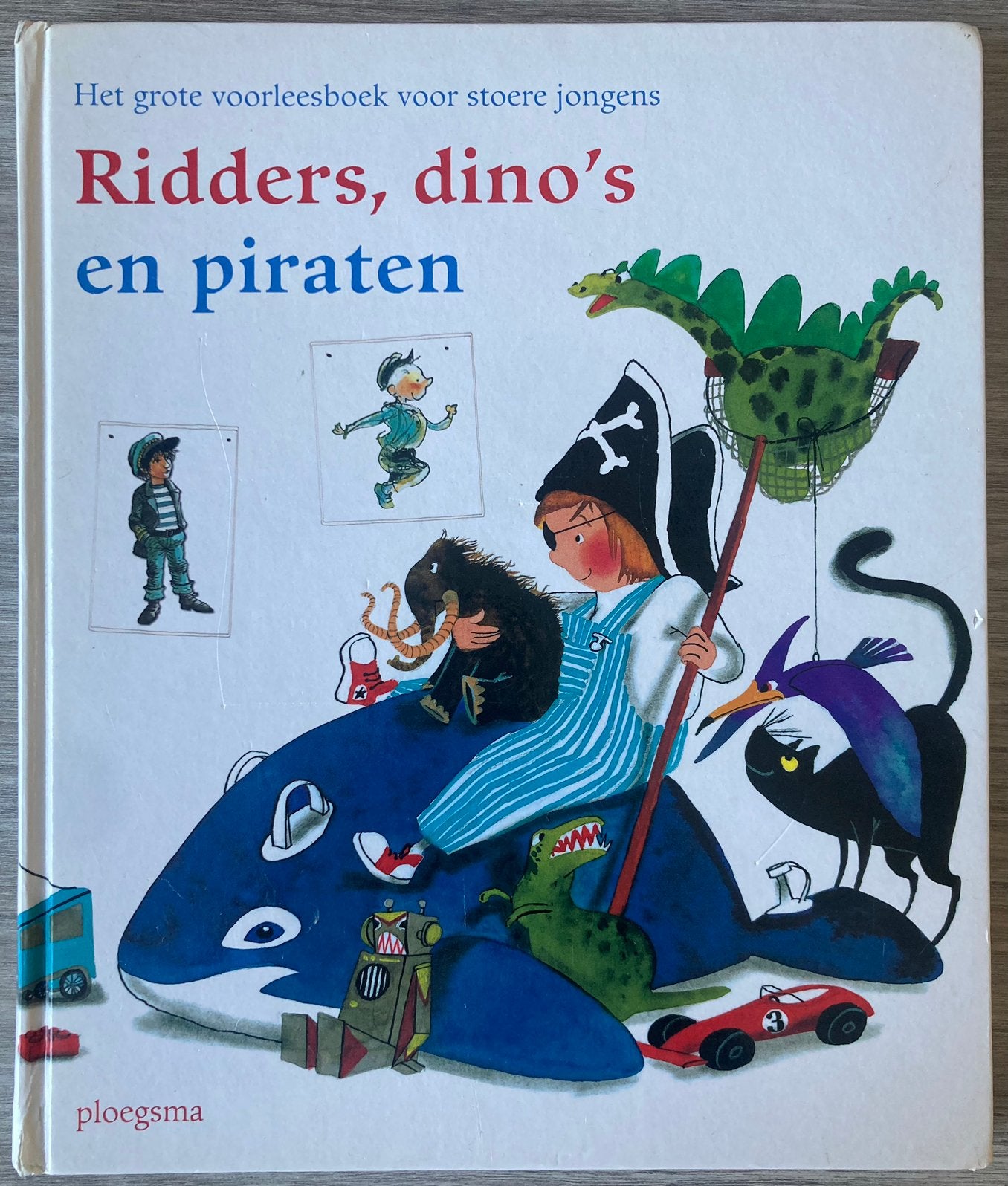 RIDDERS, DINO’S EN PIRATEN Het grote voorleesboek!, Boeken, Ophalen of Verzenden, Zo goed als nieuw, Fictie algemeen, Voorleesboek