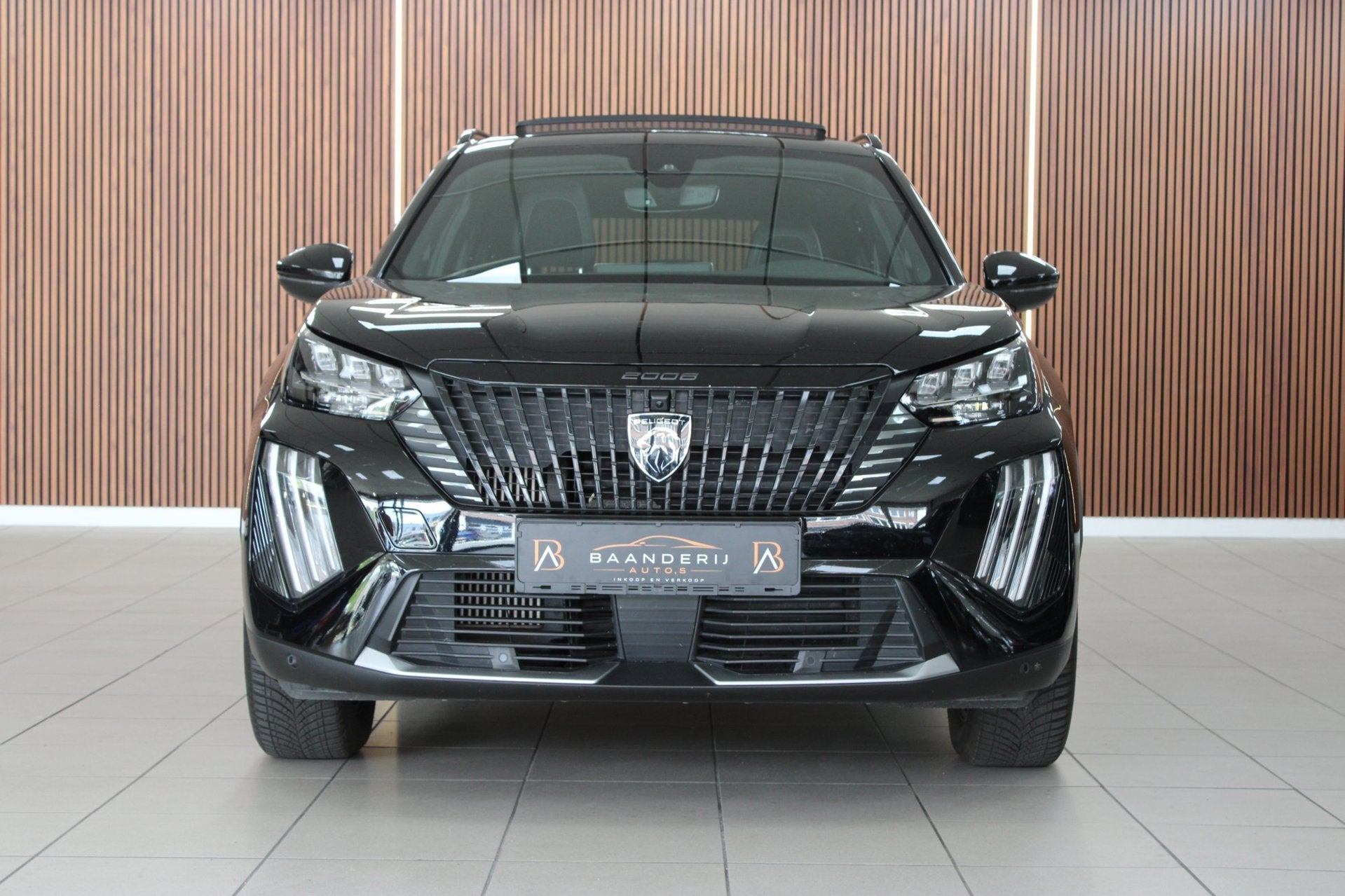 Peugeot 2008 1.2 PureTech 130 GT Automaat | Adaptieve Cruise, Auto's, Stof, Gebruikt, 1199 cc, Zwart