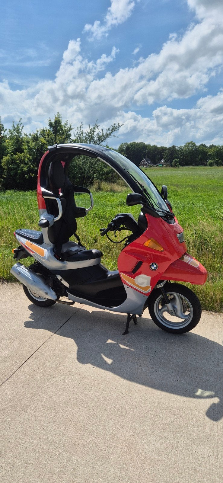 Nette BMW C1  22000Km   Geen Helm plicht .  Speciale editie, Cardan-aandrijving, Scooter, Motorrijbewijs A, Gebruikt
