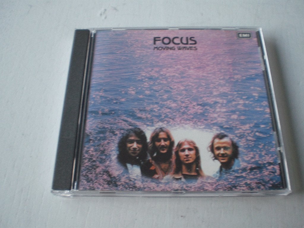 CD Focus - Moving Waves, Verzenden, Zo goed als nieuw