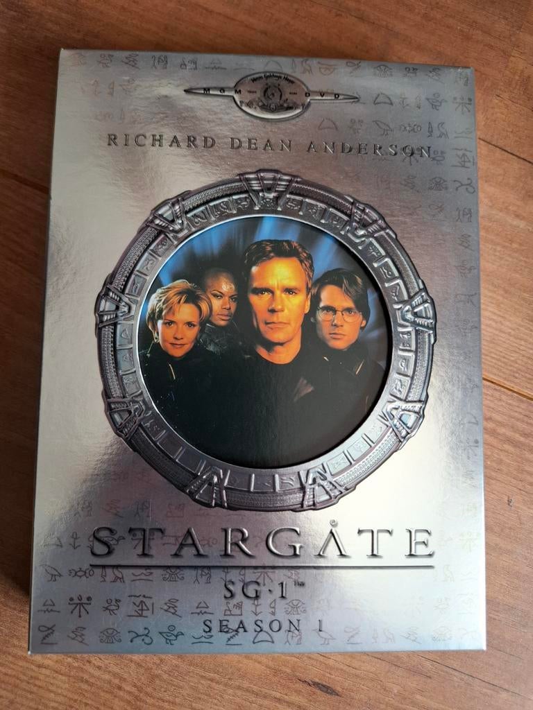 Dvd Boxsets Stargate Seizoen1 t/m Seizoen10 + Pilot, Cd's en Dvd's, Ophalen, Boxset, Science Fiction en Fantasy, Zo goed als nieuw