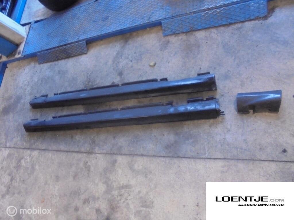 Sideskirt origineel BMW e30 325i 320i 318i 316 etc, Auto-onderdelen, Carrosserie en Plaatwerk, Gebruikt, Ophalen of Verzenden