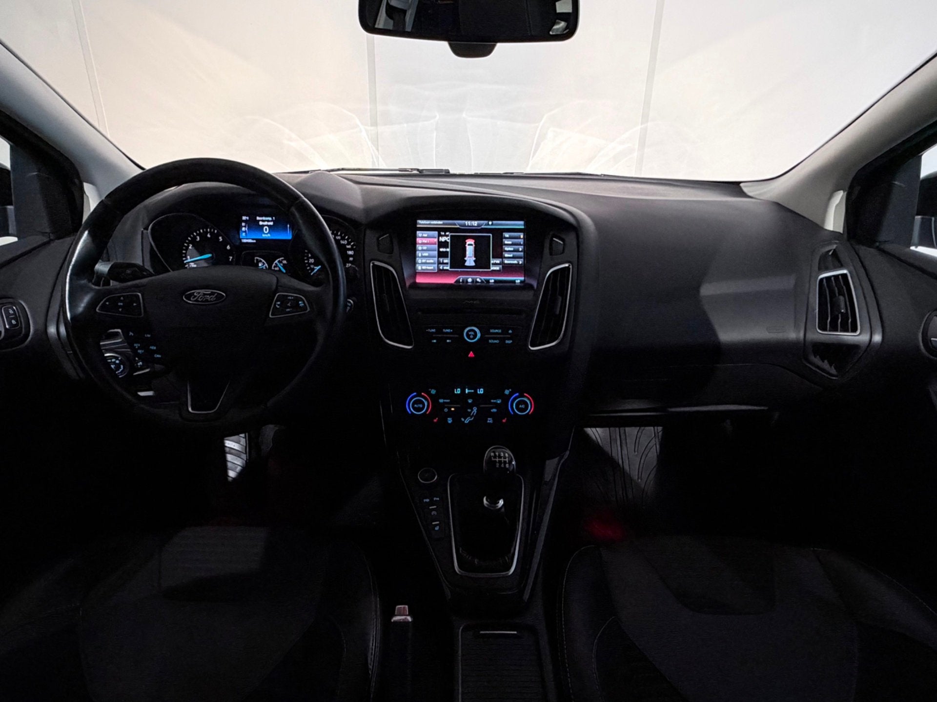 Ford Focus Wagon 1.5 ST-Line /Clima/Cruise/PDC/Keyless/NAVI/, Dealer onderhouden, Euro 6, 4 cilinders, 150 pk