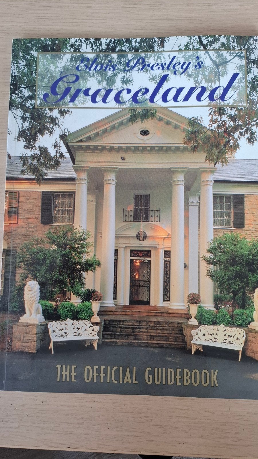 Elvis Presley's Graceland - Het officiële tourboek, Artiest, Janelle McComb, Nieuw, Ophalen of Verzenden