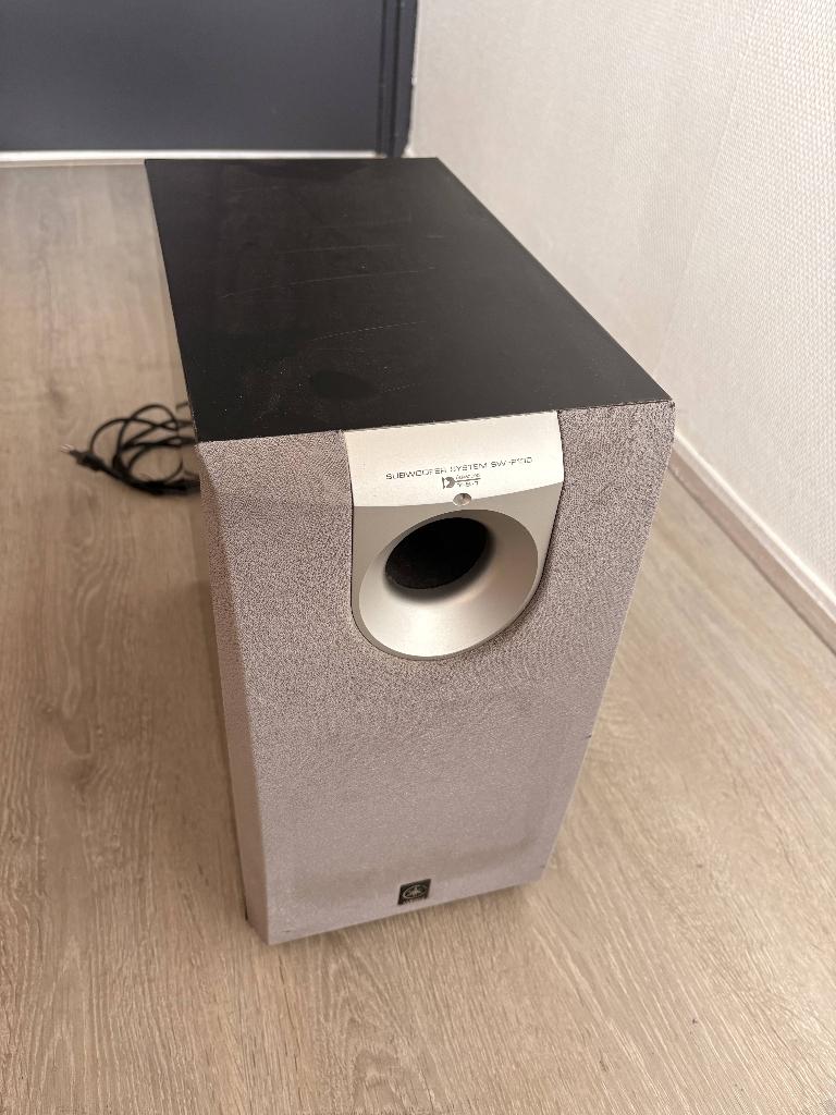 Subwoofer Yamaha SW-P130, Gebruikt, Subwoofer, 60 tot 120 watt, Ophalen