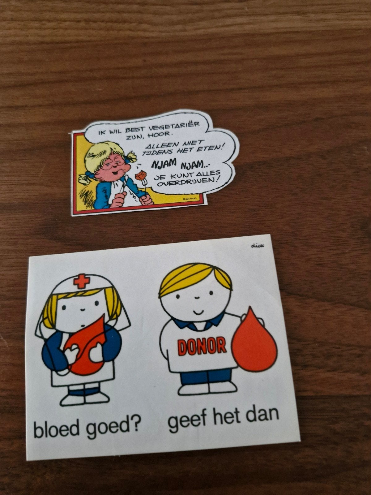 037 Vintage stickers: Bloedbank, Reanimatie, Vegetariër, Ophalen of Verzenden, Gebruikt, Overige typen