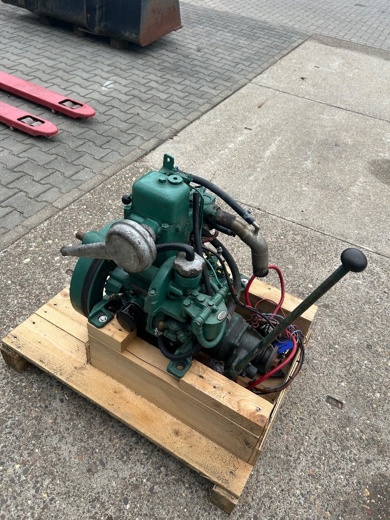 Diverse Volvo Penta scheepsmotoren MD1, MD5, MD22, 2001, Ophalen, 10 tot 30 pk, Gebruikt, Binnenboordmotor