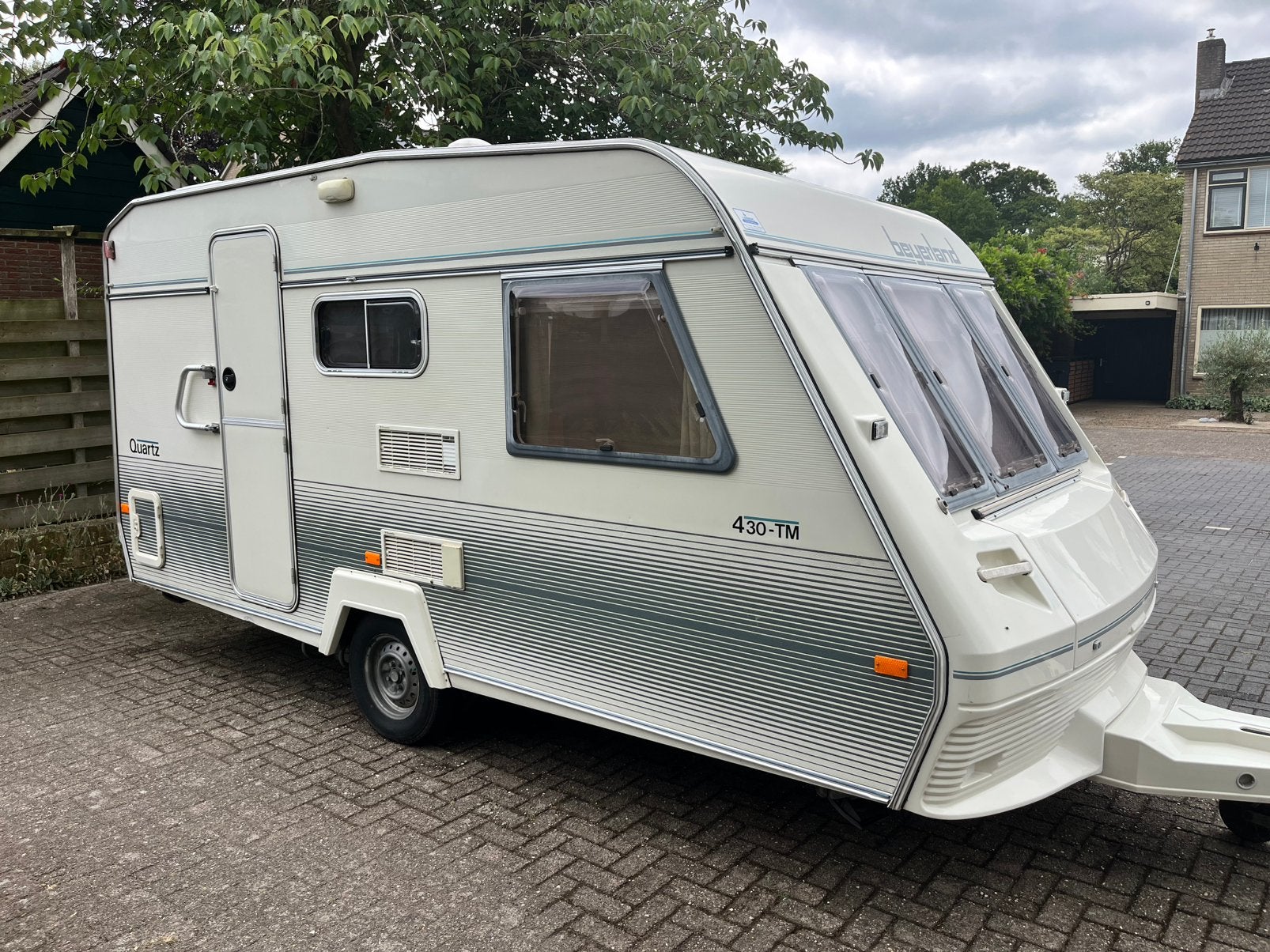 Beyerland 430TM Quartz, Vast bed, Treinzit, 750 - 1000 kg, Particulier