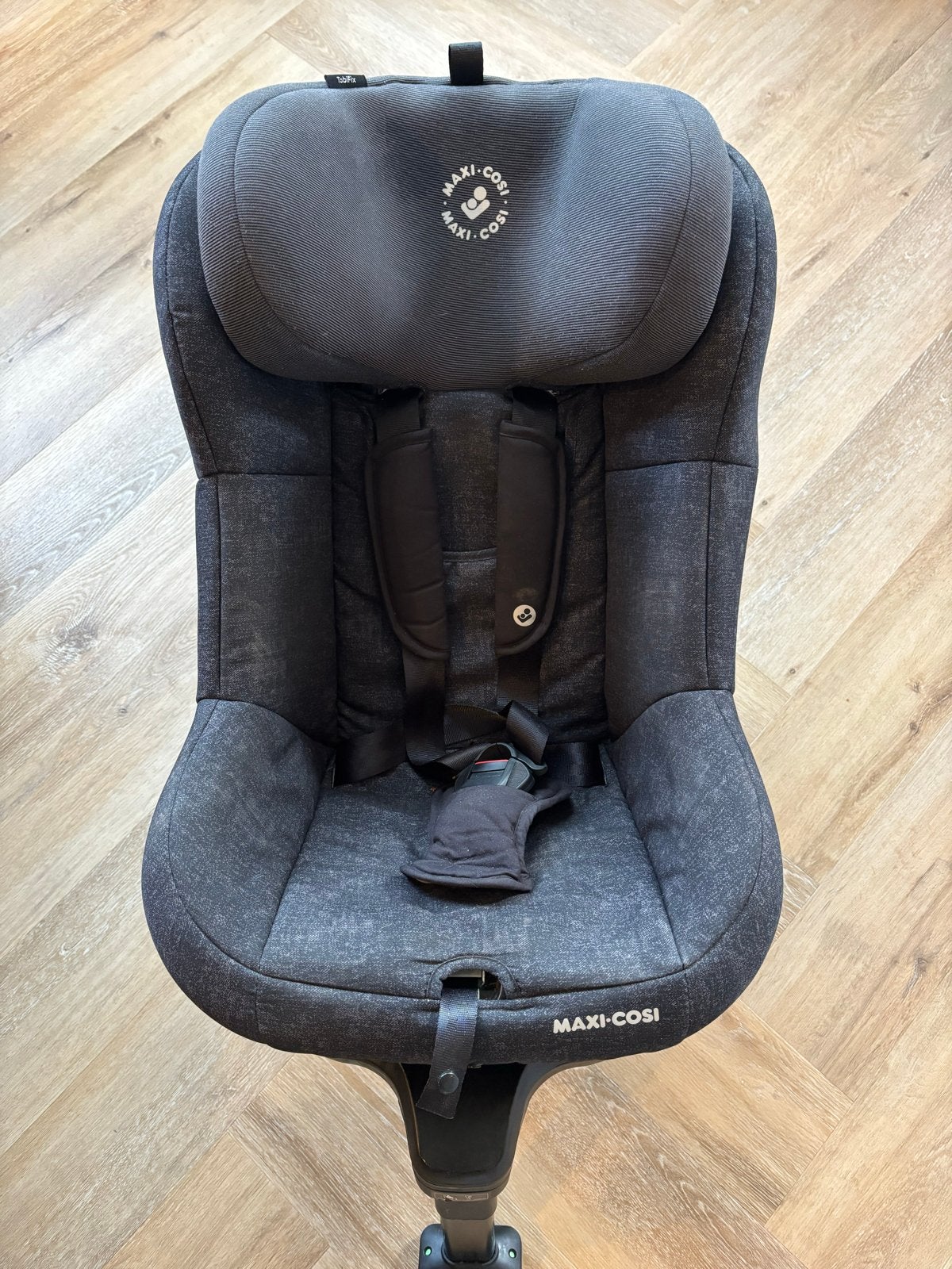 Maxi-Cosi autostoel Tobifix, Kinderen en Baby's, Ophalen, 0 t/m 18 kg, Verstelbare rugleuning, Zo goed als nieuw