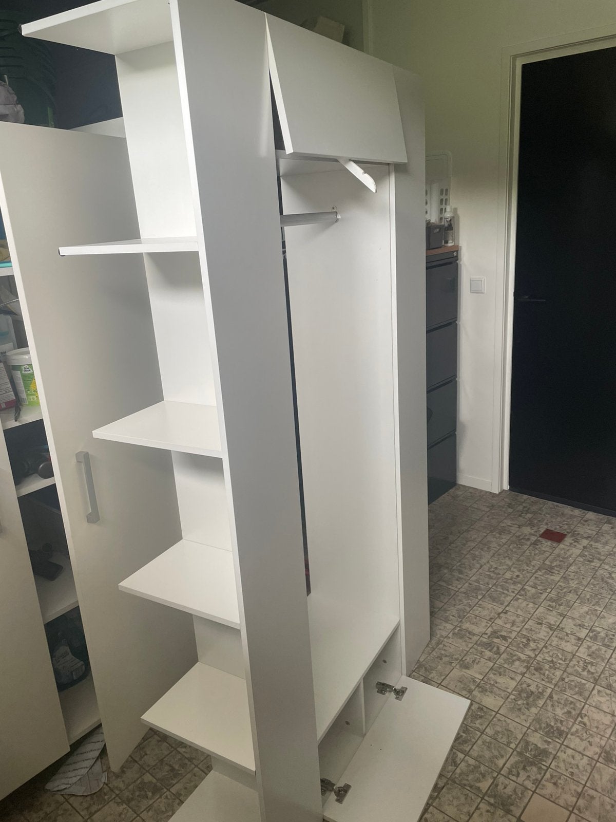 Leuke gratis kast, Huis en Inrichting, Kasten | Kledingkasten, Ophalen, Overige materialen, Gebruikt, 50 tot 100 cm