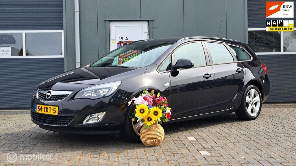 Opel Astra Sports Tourer 1.4 Turbo Edition, Voorwielaandrijving, Euro 5, Gebruikt, 4 cilinders