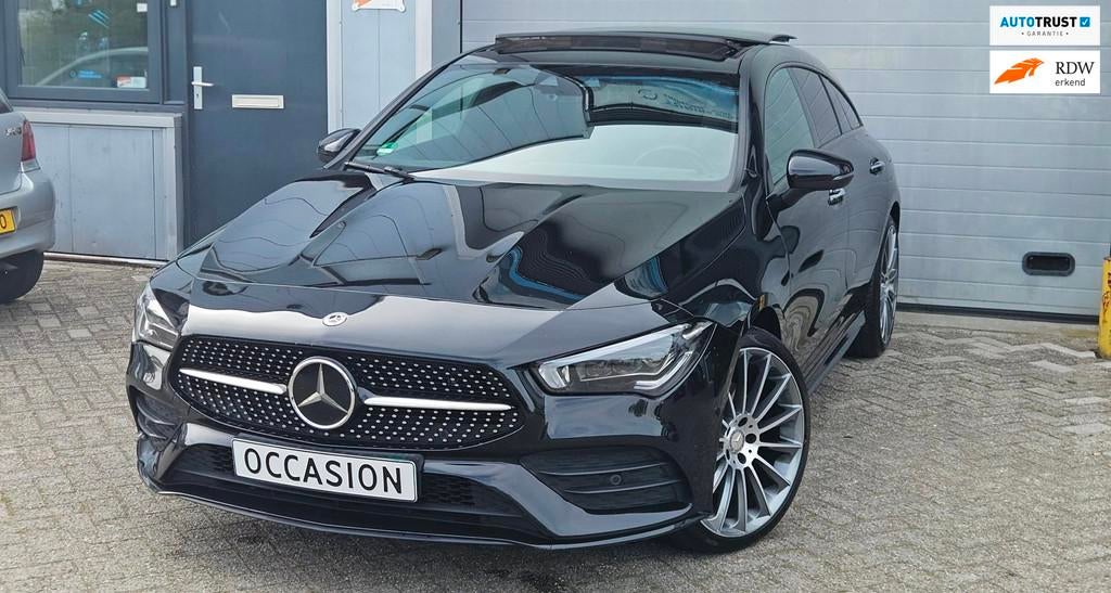 Mercedes-Benz CLA SB 250e AMG PANO Keyless MultiBeam Adaptiv, CLA, Gebruikt, 4 cilinders, Zwart
