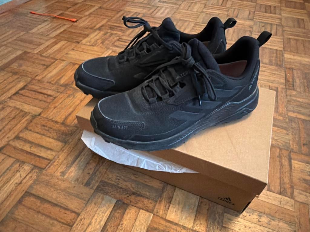 Adidas Terrex wandelschoenen - Maat 42,5, Ophalen of Verzenden, Nieuw, Zwart, Wandelschoenen of Bergschoenen