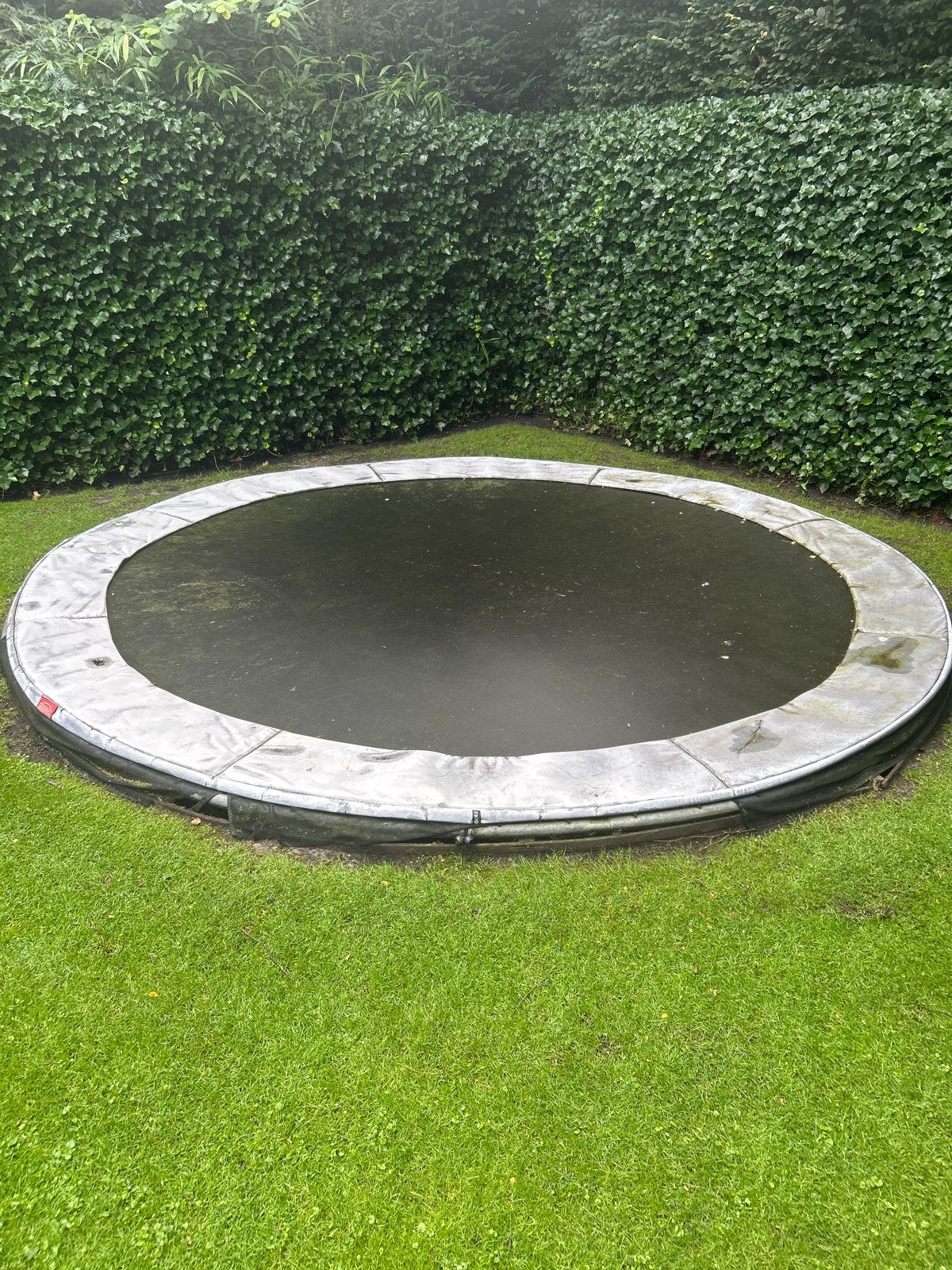 BERG Inground Trampoline - Gebruikt 430 diameter, Ophalen, Gebruikt