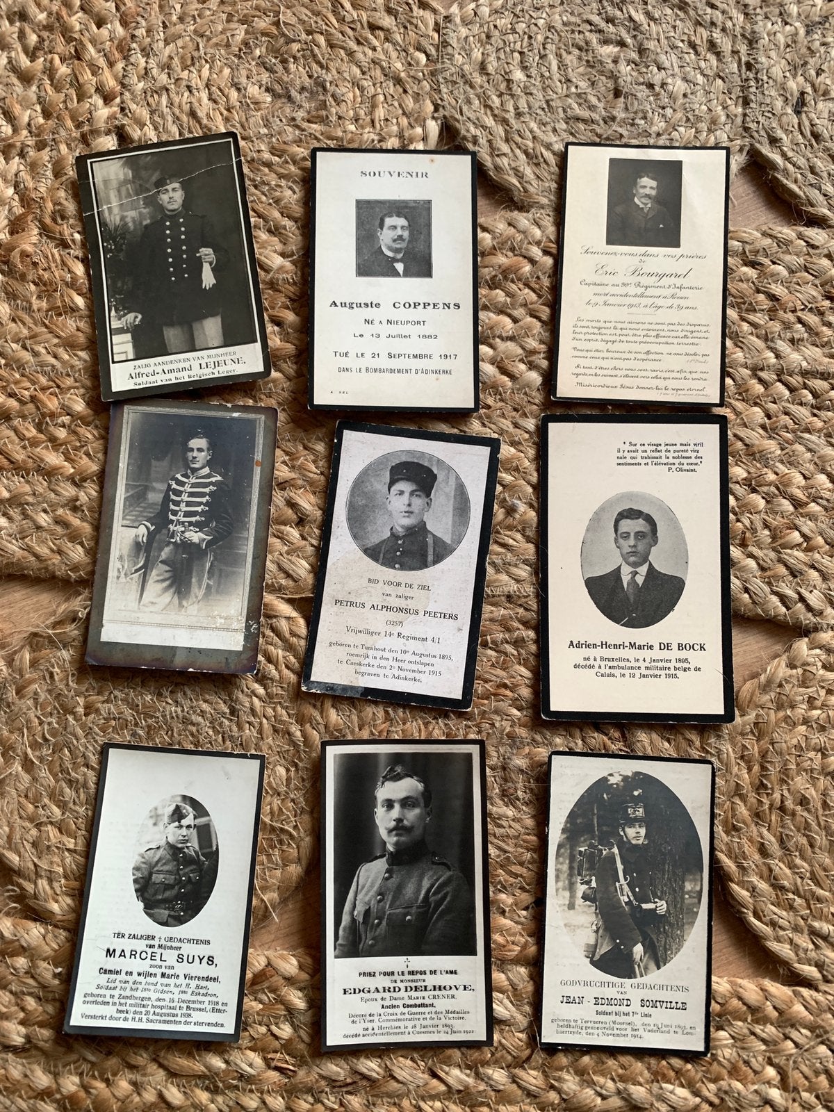 Bidprentjes gesneuvelde militairen WOI 36 stuks, Antiek en Kunst, Antiek | Religie, Ophalen of Verzenden