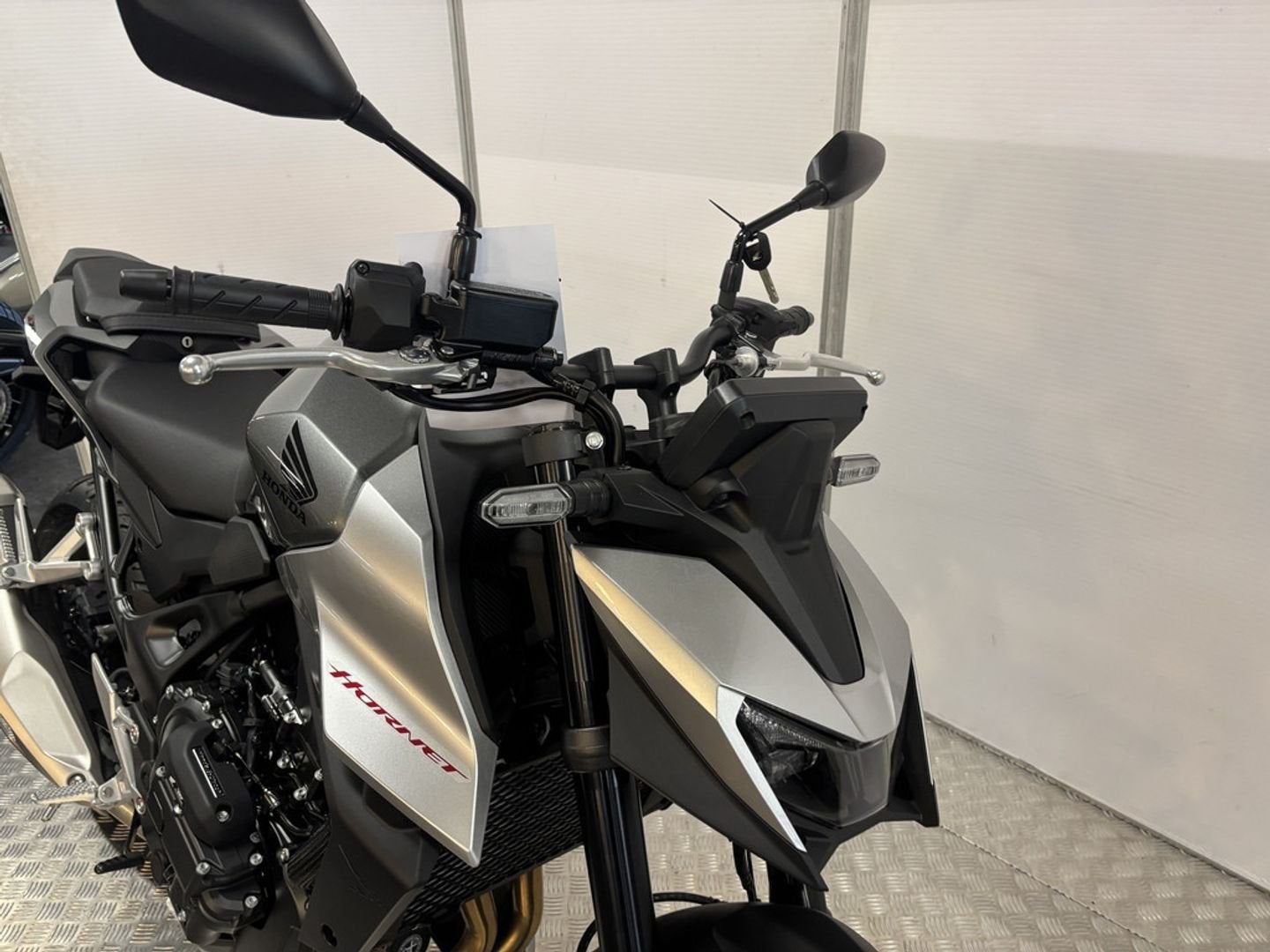 Honda CB750 Hornet E-Clutch (bj 2026), 2 cilinders, HONDA, Bedrijf, Onbekend