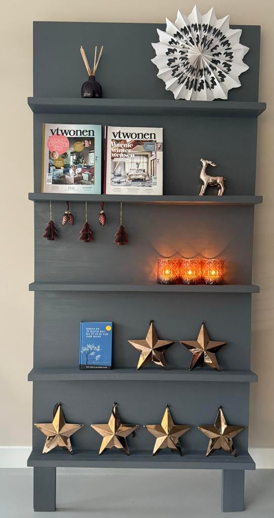 XL pronkplank / pronkrek / tijdschriftenrek van VTwonen, Huis en Inrichting, Woonaccessoires | Wandplanken en Boekenplanken, Ophalen