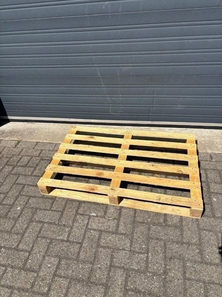2 houten pallets gratis af te halen | brandhout of project, Ophalen of Verzenden, Zo goed als nieuw, Pallet, Minder dan 200 cm