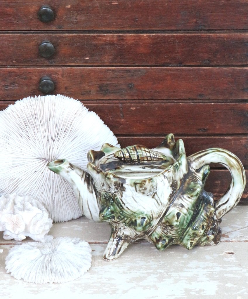 Theepot “Zeeschelp”, jaren 50, Antiek en Kunst, Curiosa en Brocante, Ophalen of Verzenden