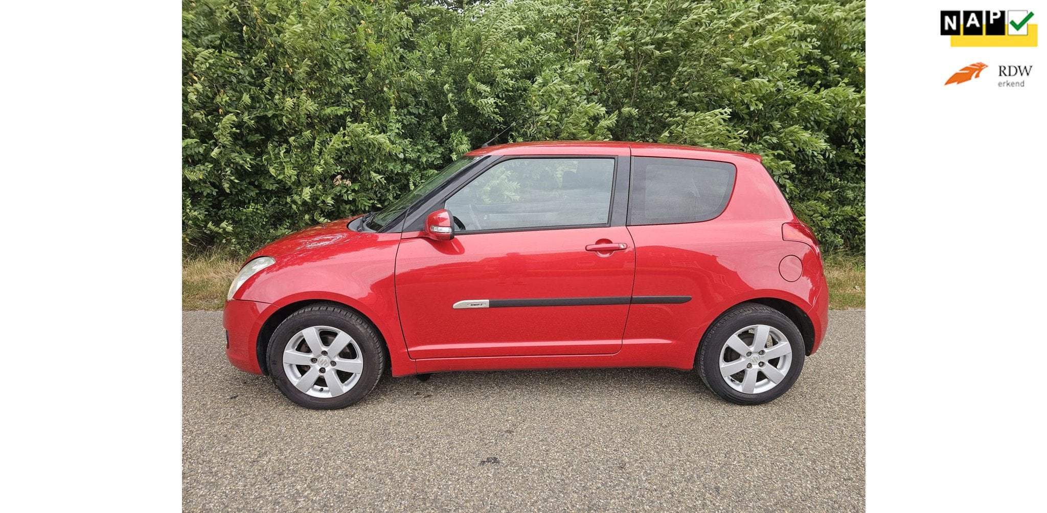 Suzuki Swift 1.3 Limited, Gebruikt, 31 €/maand, 400 kg, Alcantara