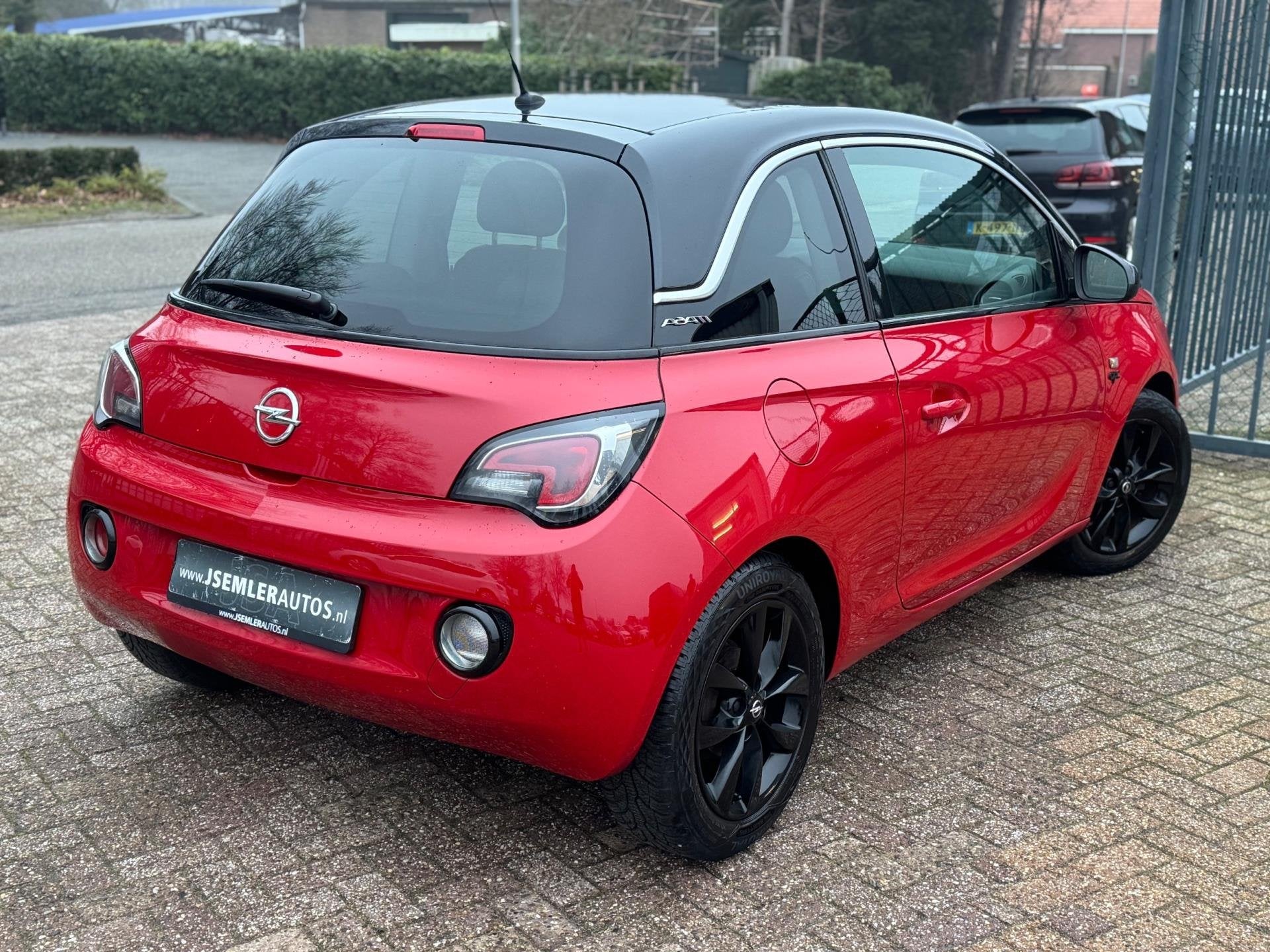 Opel ADAM RED&BLACK OPC-LINE GR.SCHERM AIRCO APK NIEUW, Auto's, Voorwielaandrijving, ADAM, Gebruikt, 4 cilinders
