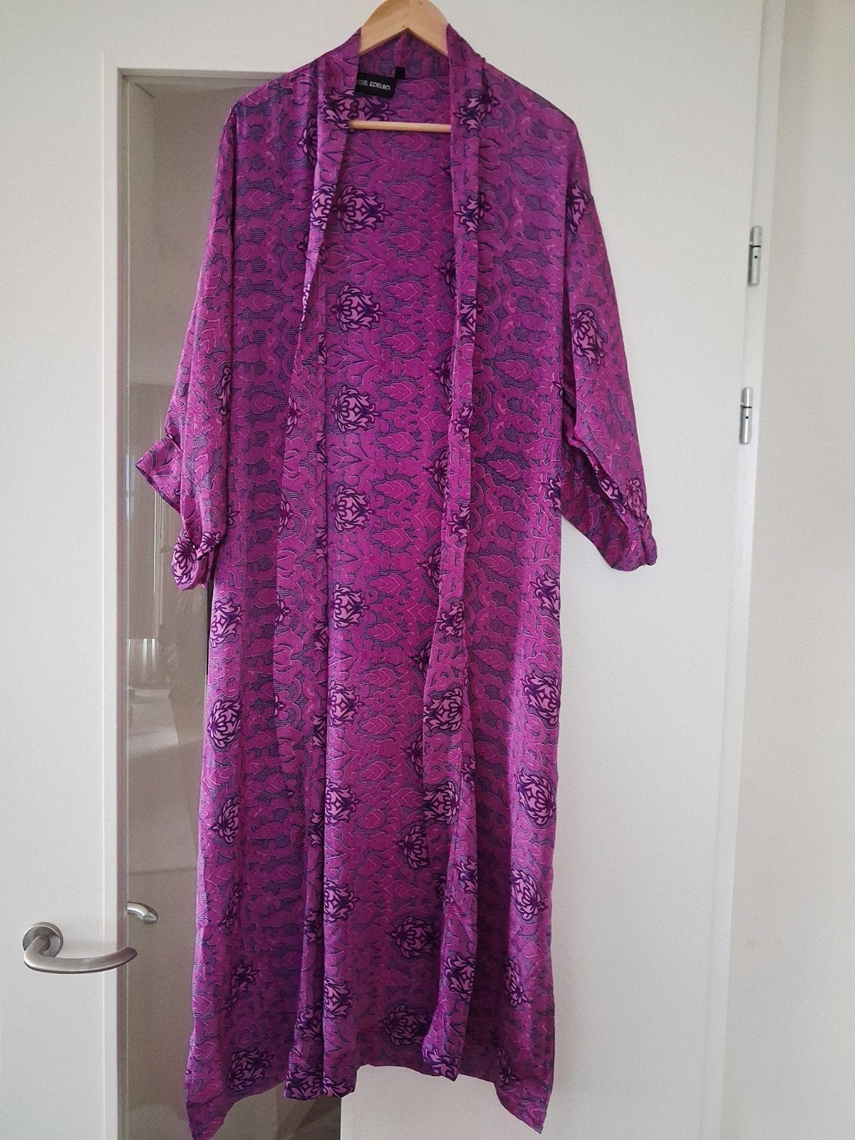 Sissel edelbo lange zijden kimono one size, Ophalen of Verzenden, Zo goed als nieuw, Maat 46/48 (XL) of groter, Onder de knie