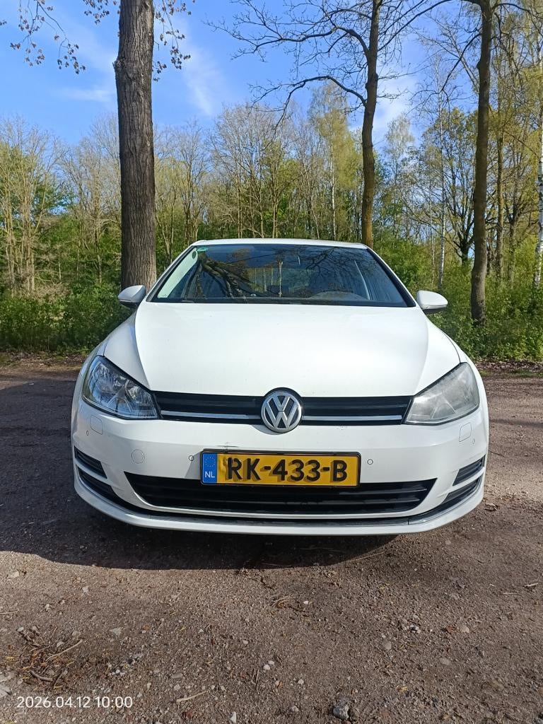Volkswagen Golf 1.2 TSI 63KW 5D 2014 Wit, Auto's, Voorwielaandrijving, Stof, 4 cilinders, 610 kg