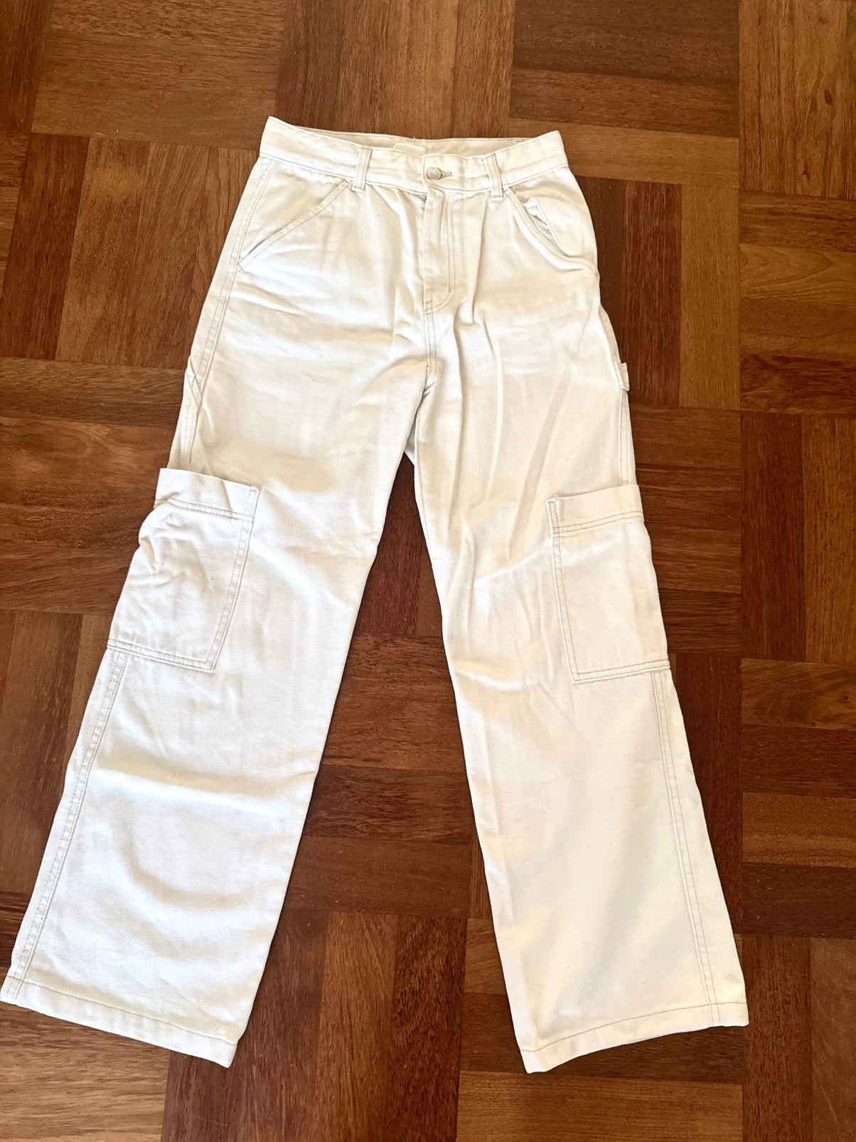 Crème spijkerboek H&M, Ophalen of Verzenden, Zo goed als nieuw, Overige kleuren, W28 - W29 (confectie 36)