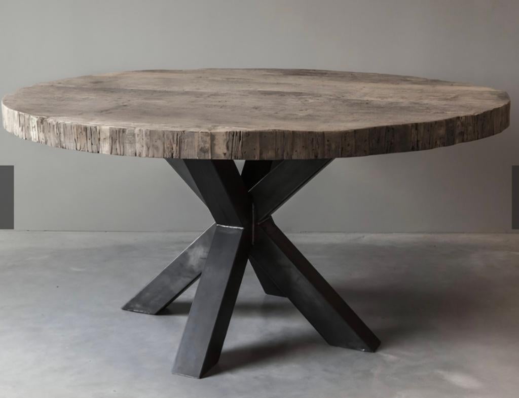 Robuuste massief houten ronde eettafel met spinpoot 1.38 cm, Ophalen of Verzenden, Zo goed als nieuw, Vijf personen of meer, Industrieel, stoer, landelijk
