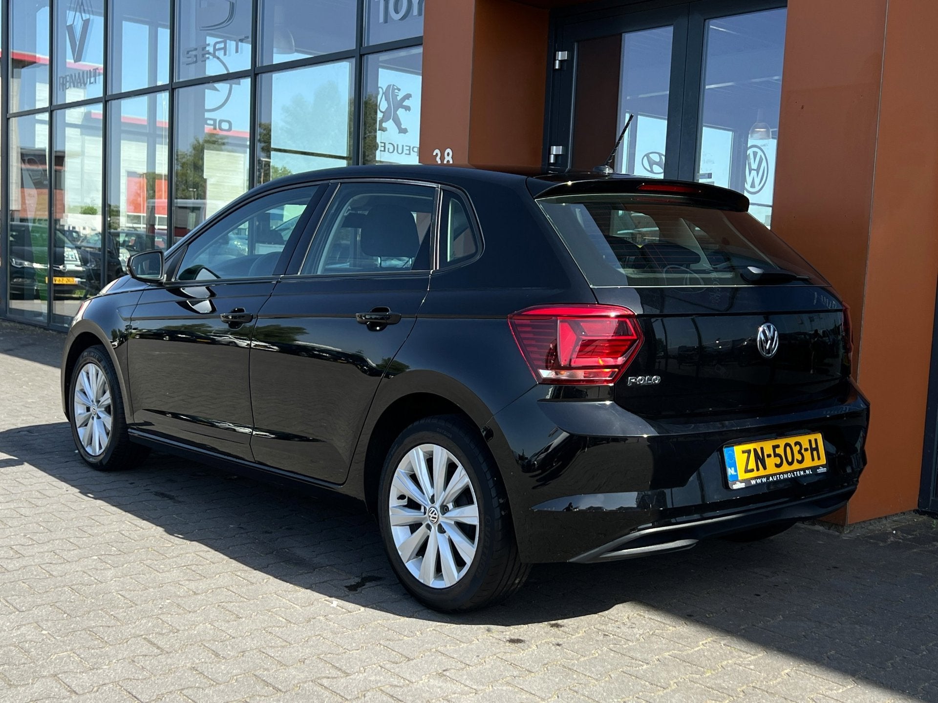 Volkswagen Polo 1.0TSI automaat|Airco|Limiter|Carplay|Isofix, Gebruikt, Euro 6, 95 pk, Bedrijf