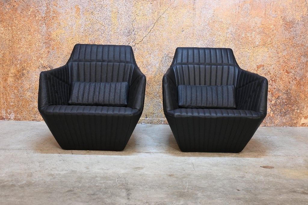 NIEUWbeklede unieke Ligne Roset Facet design fauteuils, Ligne Roset, 75 tot 100 cm, Ophalen of Verzenden, Zo goed als nieuw