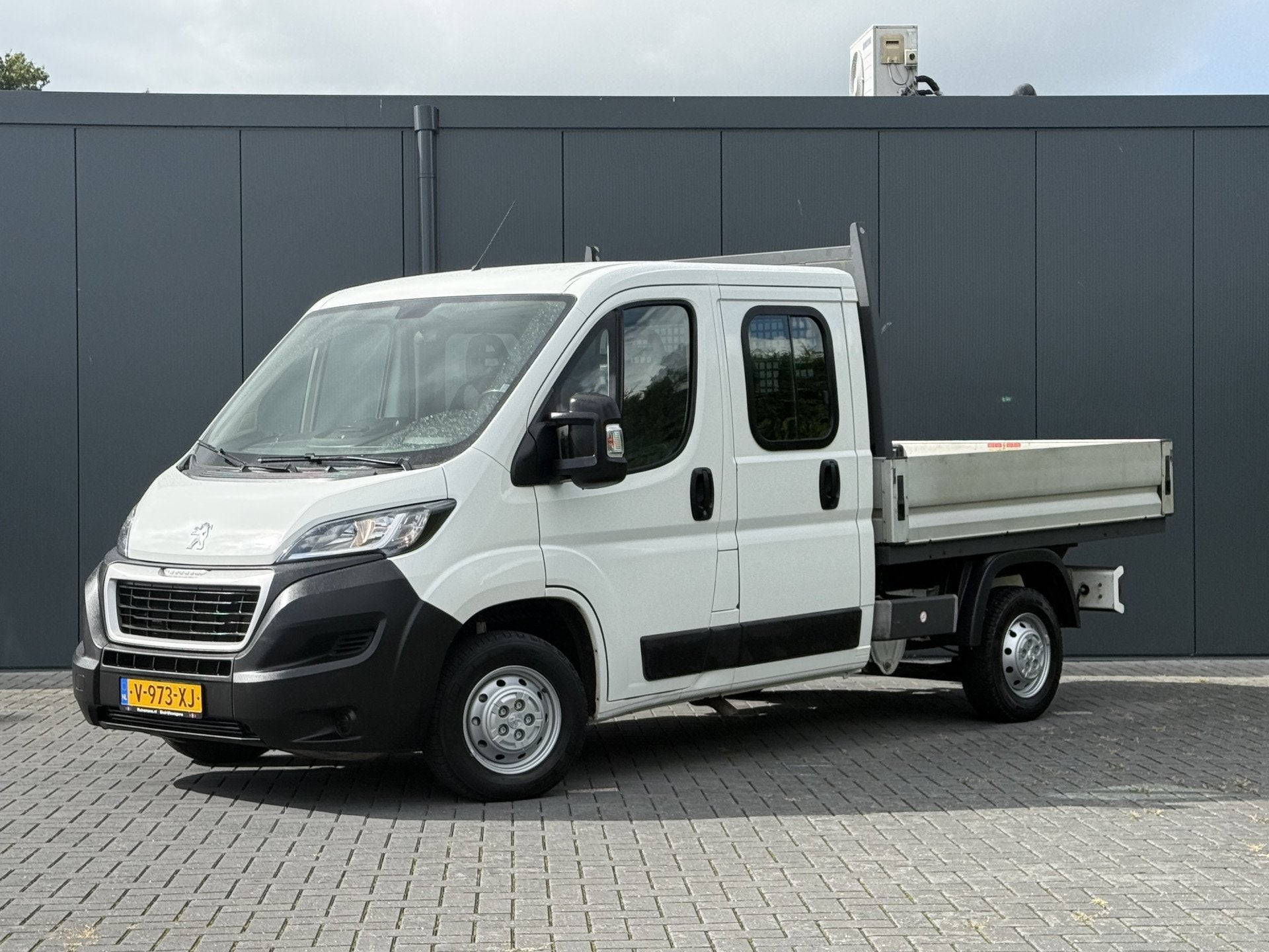 Peugeot Boxer 2.0 BlueHDI 131 PK EURO 6 / PICK UP / 7-PERS D, Voorwielaandrijving, Gebruikt, Euro 6, 4 cilinders