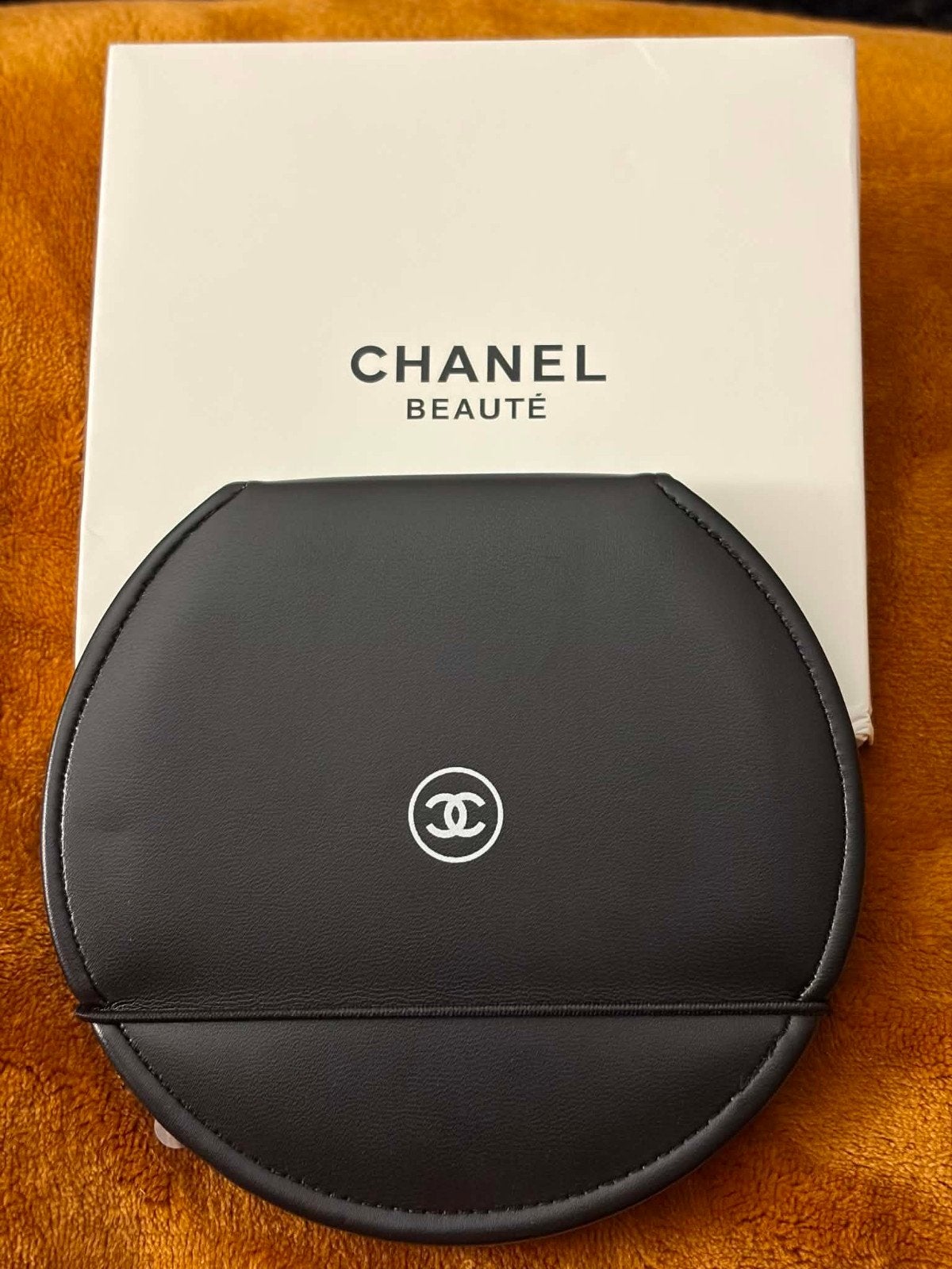 CHANEL Beauté Spiegel Vip gift zwart 13cm, Gehele gezicht, Zwart, Nieuw, Ophalen of Verzenden
