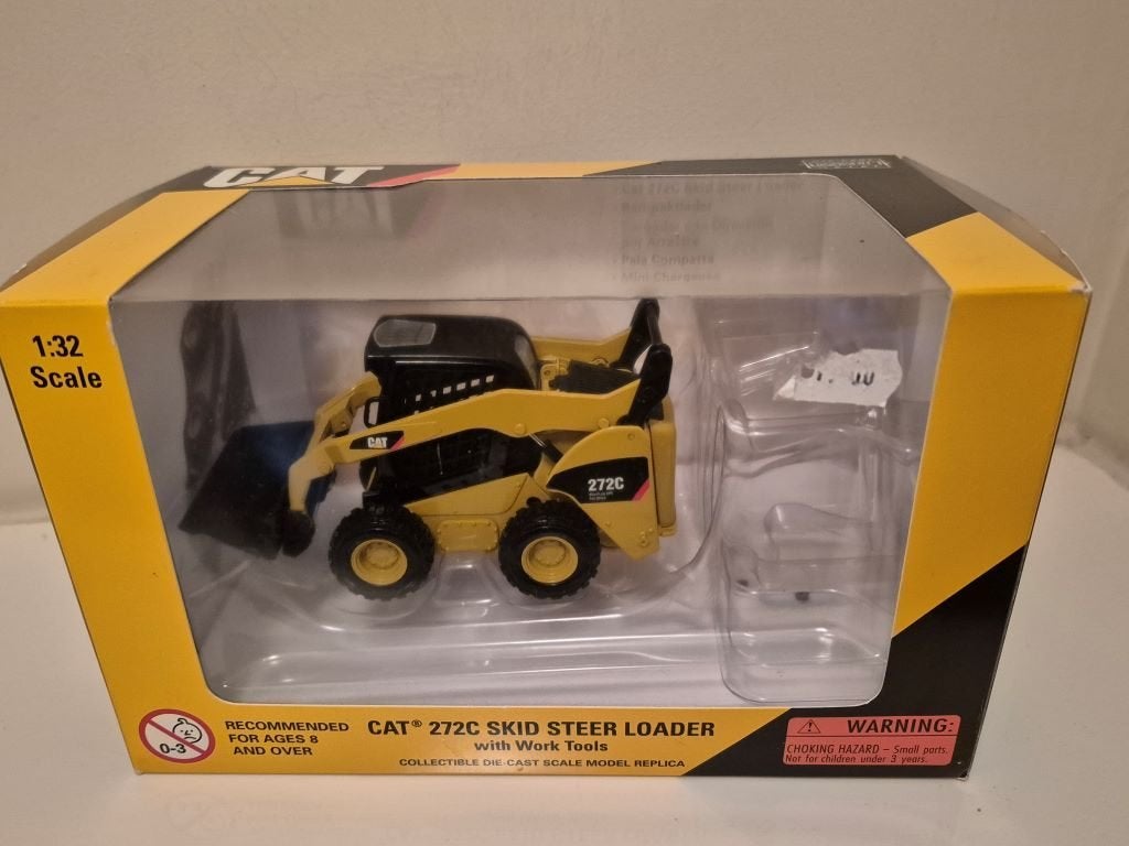 CAT 272C Skid Steer Loader 1:32, Ophalen of Verzenden, Nieuw, Tractor of Landbouw, Overige merken