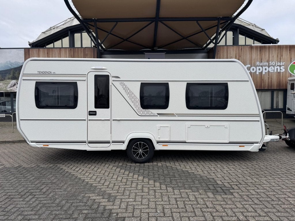 Fendt Tendenza 515 SG 2026 BLACKLINE ACTIE!!!!, Caravans en Kamperen, Standaardzit, Overige typen, Bedrijf, Schokbreker