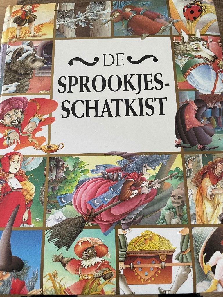De Sprookjes-Schatkist: Een verzameling klassieke sprookjes, Ophalen of Verzenden, Zo goed als nieuw, Diverse auteurs