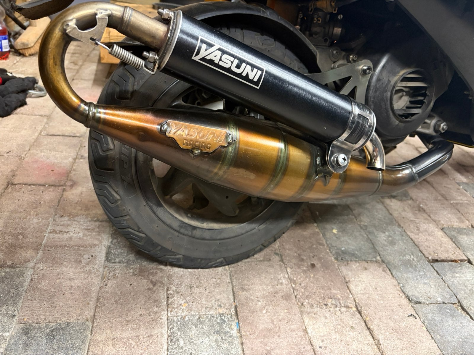 Yasuni r voor piaggio, Ophalen of Verzenden, Zo goed als nieuw