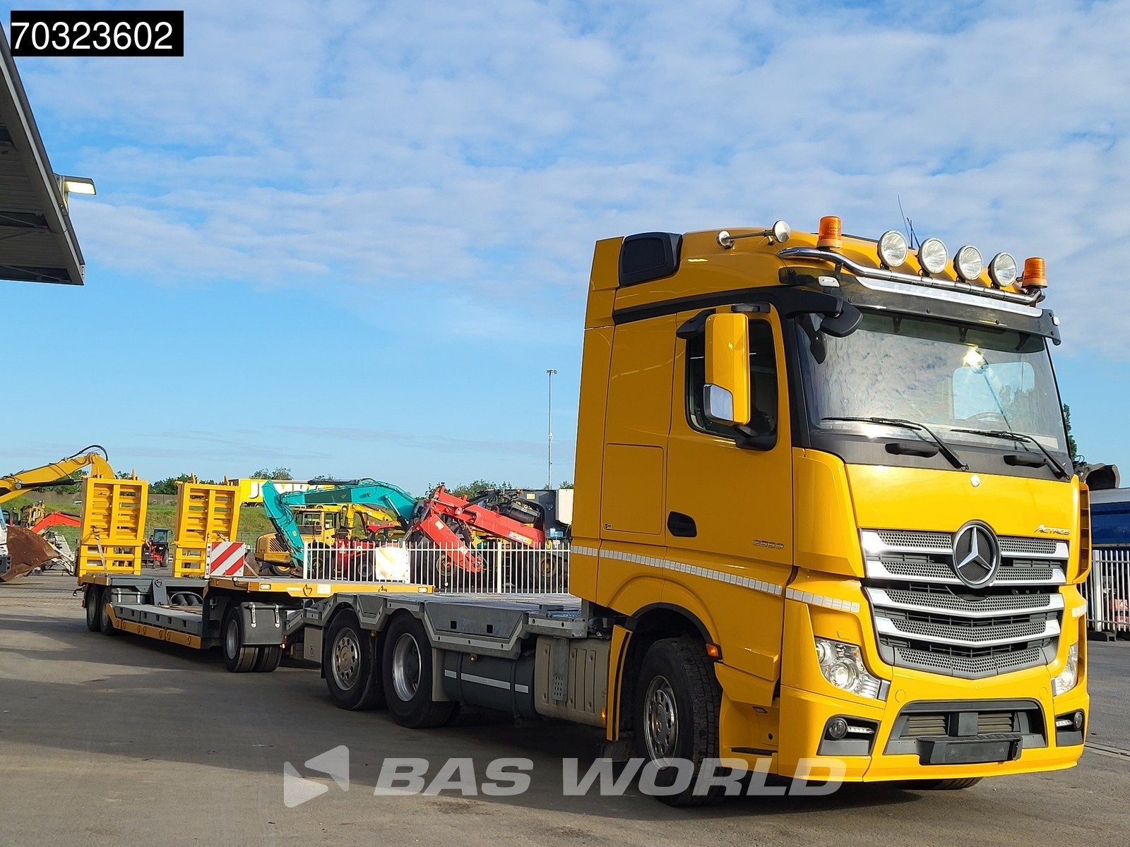 Mercedes Actros Actros 2563 6X2 Machine transporter combi HF, Auto's, Automaat, Stof, Euro 6, Bedrijf