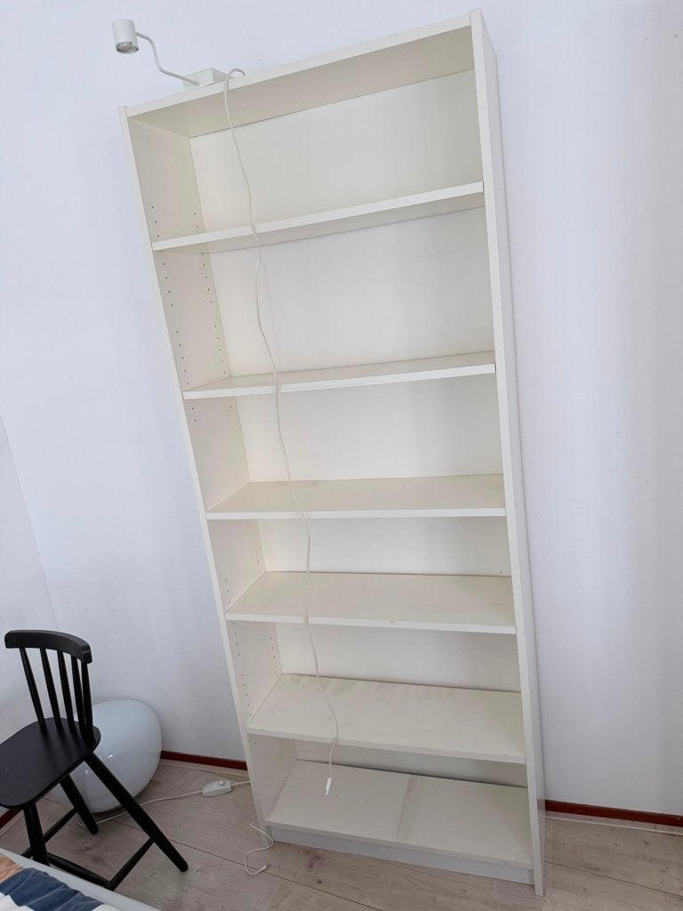 2x Billy met verlichting wit, 1 zwartebilly, een bureau, Ophalen, Met plank(en), Gebruikt, 50 tot 100 cm