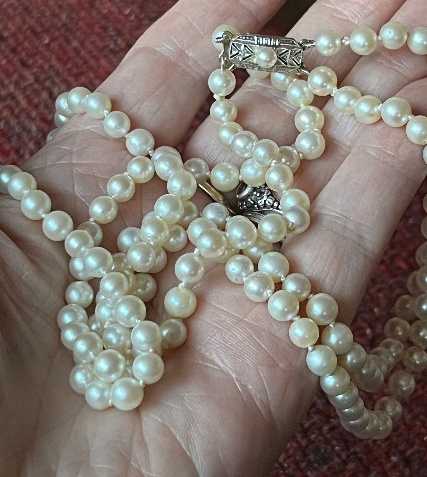 Mooie Parelketting met 14 Karaat Gouden sluiting (585), Sieraden, Tassen en Uiterlijk, Ophalen of Verzenden, Goud, Ketting, Met edelsteen