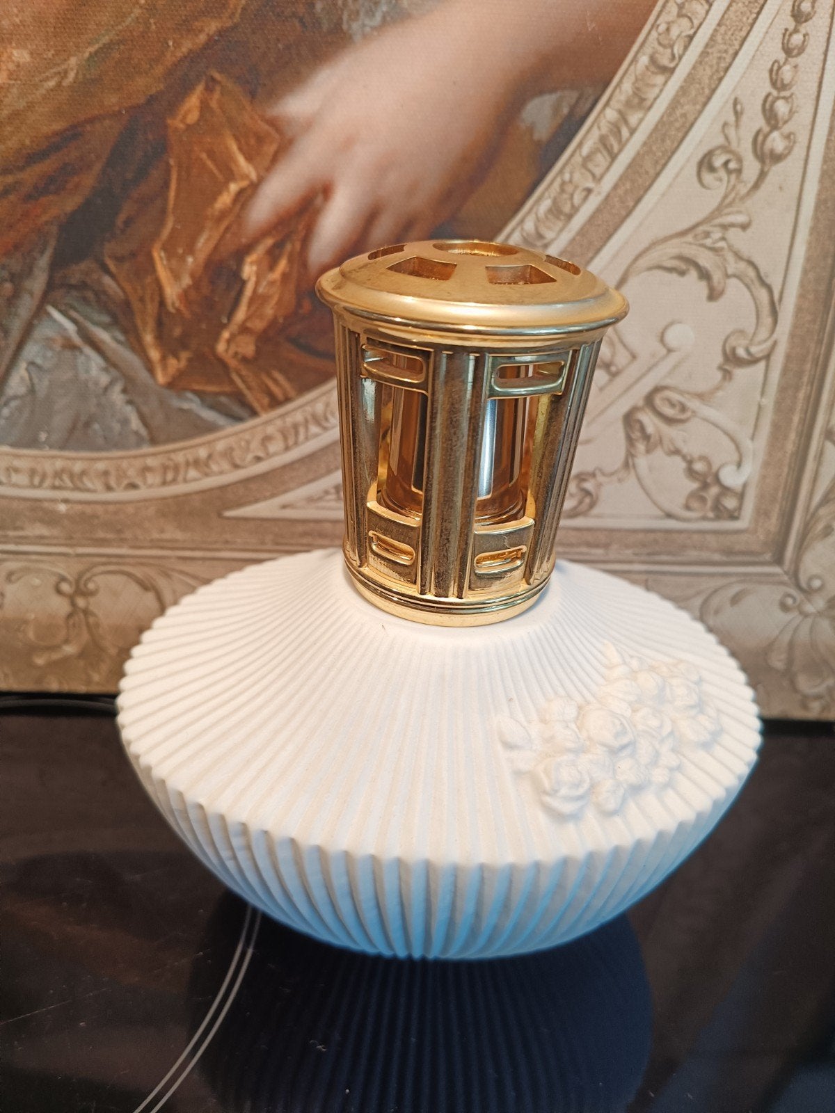 Verkocht!Victoria Geurlamp Lampe Berger Limoges-porselein, Nieuw, Ophalen of Verzenden, Klassiek, Wit