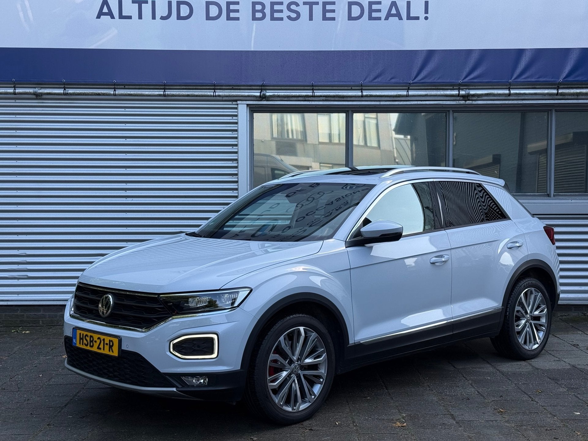 Volkswagen T-ROC 2.0 TSI 4Motion Sport l Pano l Virtual l Wi, Auto's, Automaat, 15 km/l, Gebruikt, 1984 cc