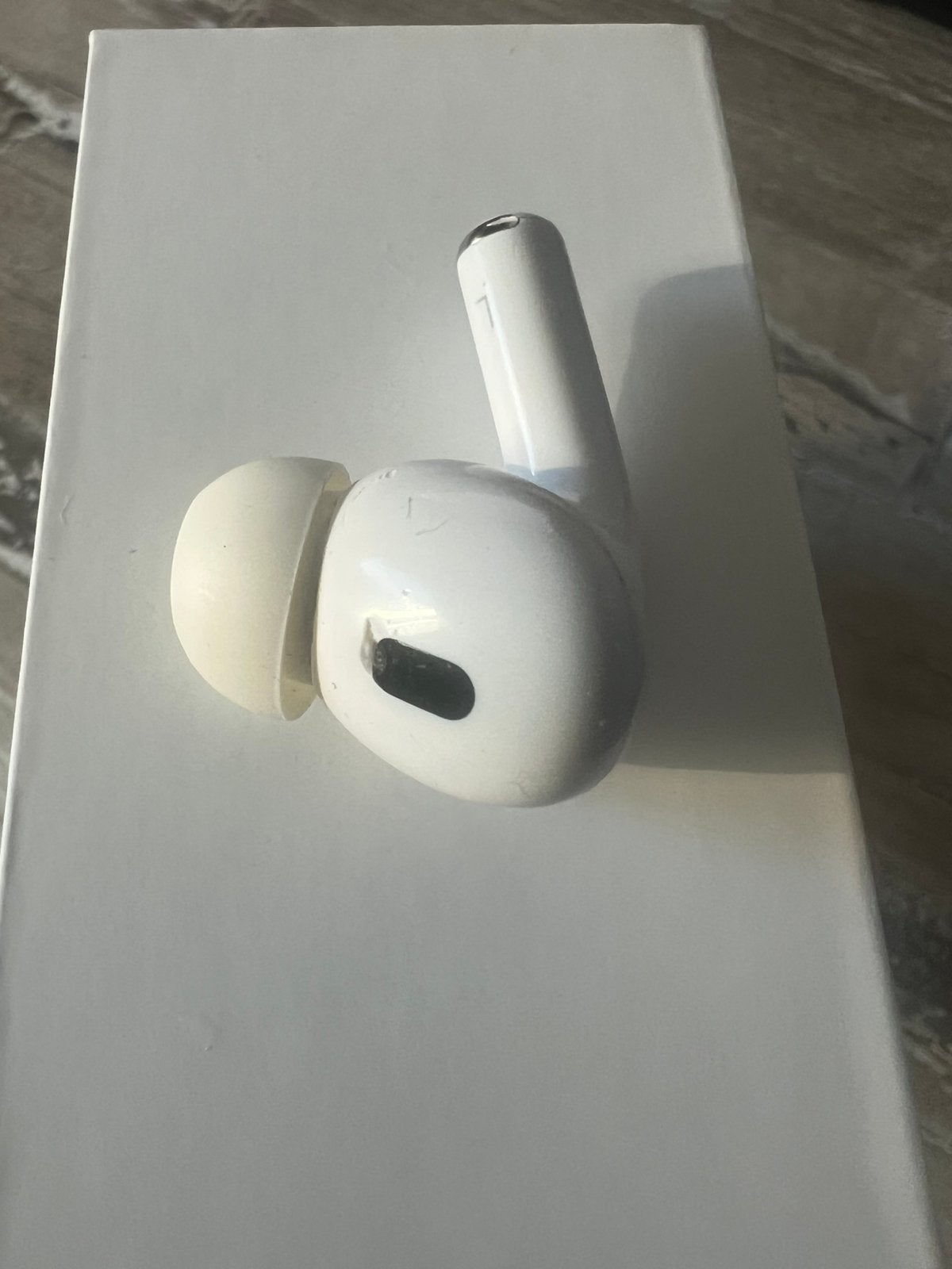 Originele linker Apple Airpod Pro-2 A3048 met usb-c case, Gebruikt, In gehoorgang (in-ear), Ophalen of Verzenden, Apple