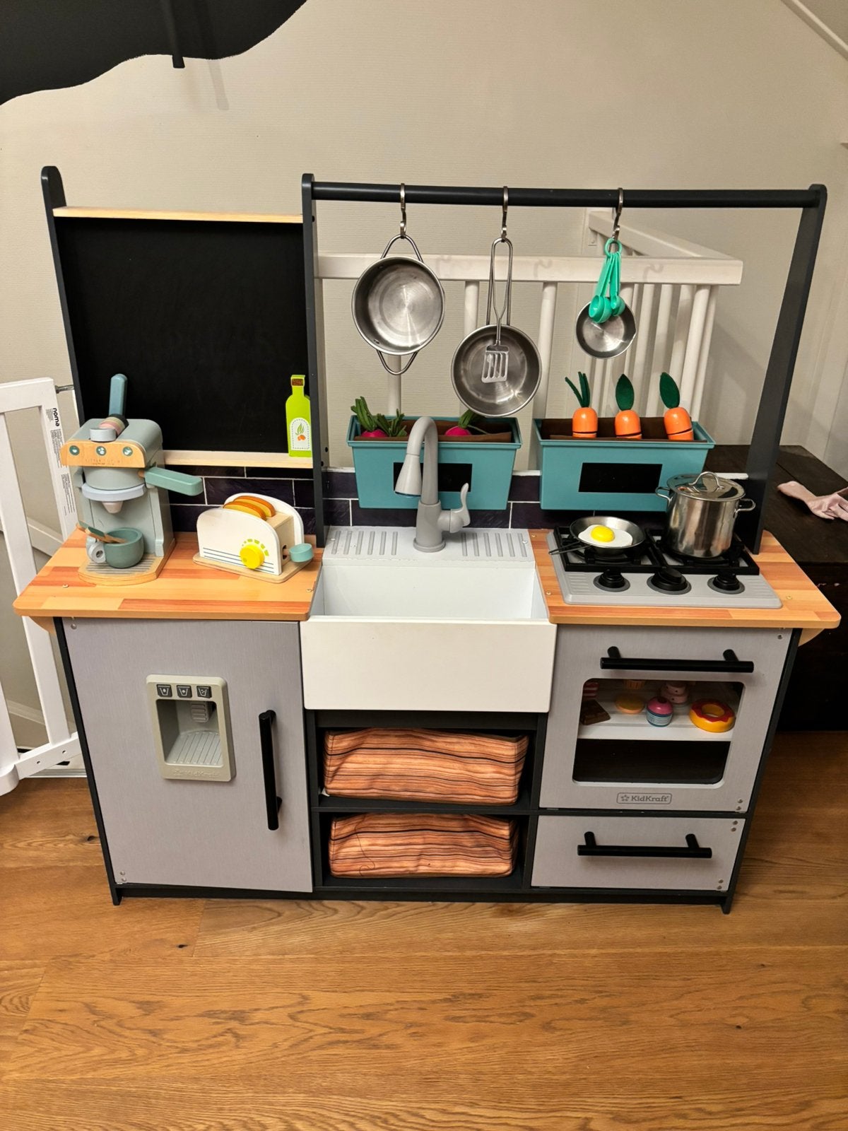Kidkraft speelgoed keukentje zeer compleet, Ophalen, Gebruikt, Hout, Speelkeuken