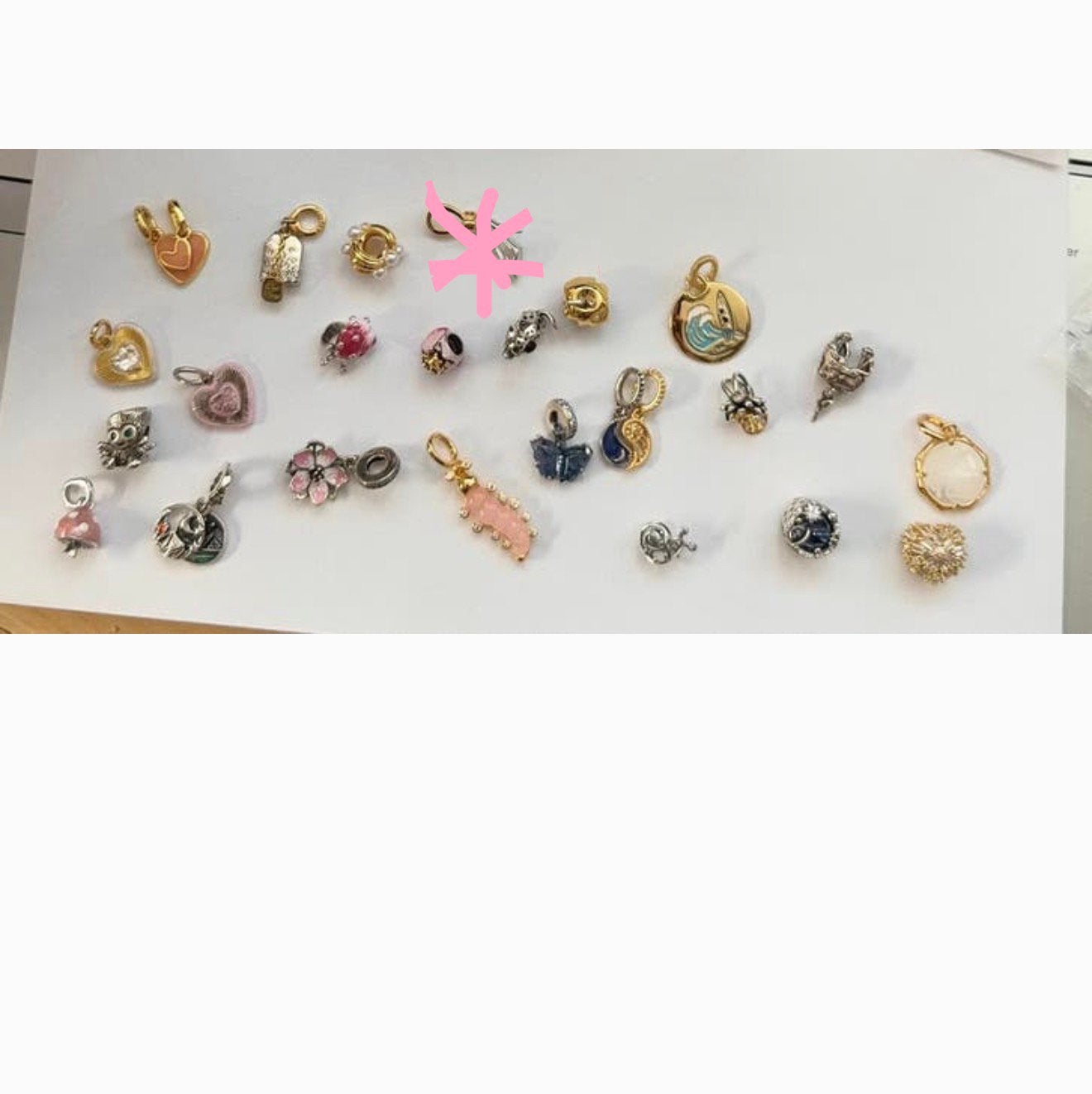 Diverse prachtige Pandora bedels, Sieraden, Tassen en Uiterlijk, Bedels, Verzenden, Pandora, Zo goed als nieuw, 4 bedels of meer
