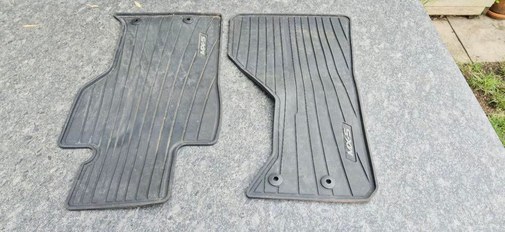 Mazda MX-5 Rubberen Vloermatten (set van 2), Ophalen, Gebruikt
